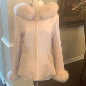 Henig Fur leather coat with fox trim in light pink